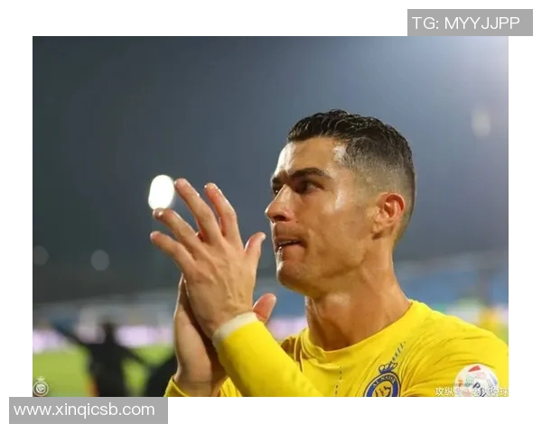 现役波兰足球球星崛起之路：从本土联赛到欧洲顶级舞台的精彩故事