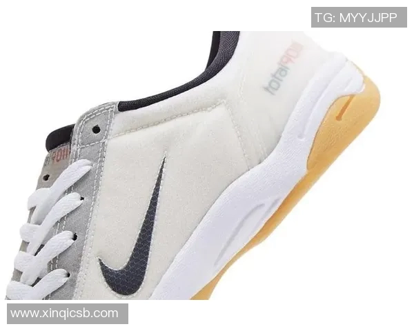 低帮足球鞋风潮崛起，如何影响球员表现与市场发展趋势